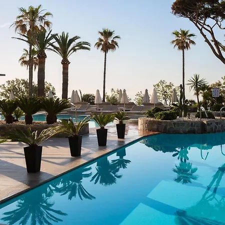 Marins - Adults Only 4* קאלה מילור
